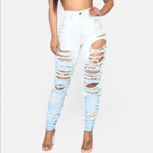 Sexy Distressed Jeans